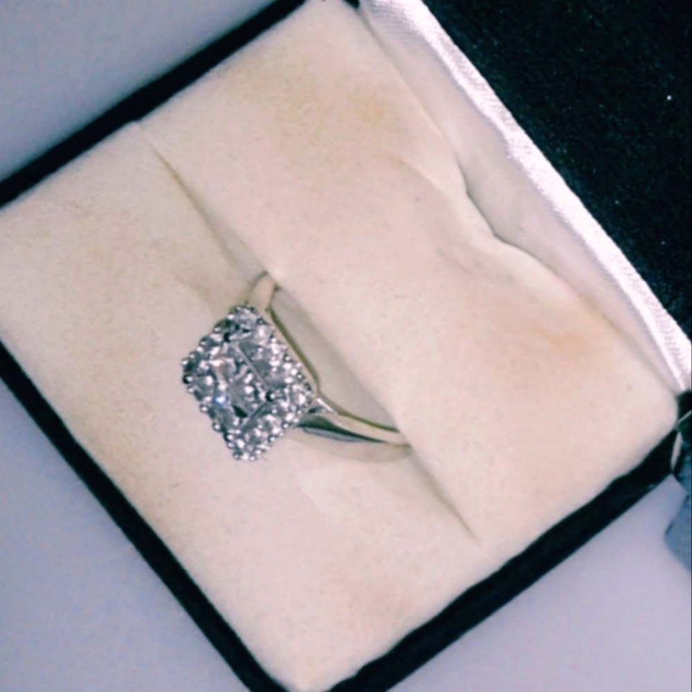 1CTW Quad Framed 14K White Gold, Size 6 14KW